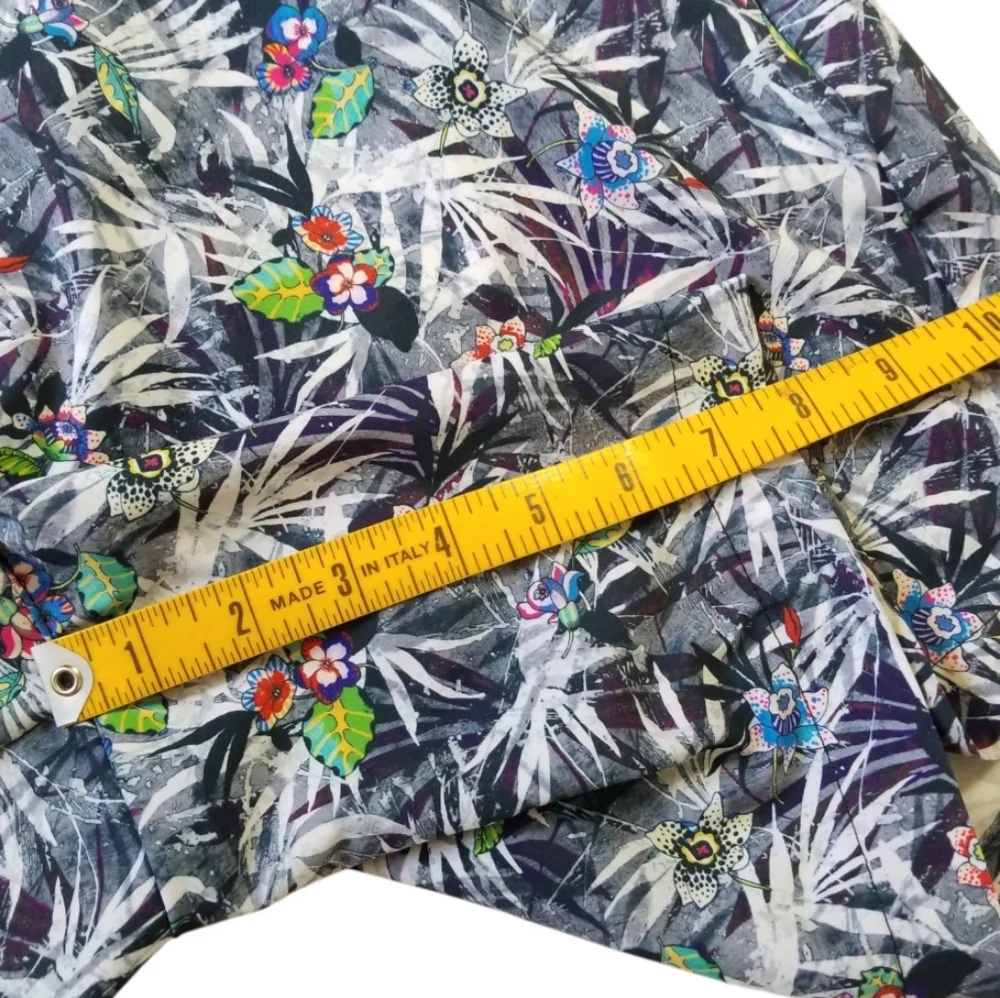 ROBERT GRAHAM Hybrid Shorts Size 34 Classic Fit Floral Casual Boardshorts